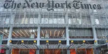 L&rsquo;editore del NYT contro le piattaforme AI: &ldquo;Stanno rubando in modo sfacciato la propriet&agrave; intellettuale dei media&rdquo;