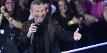 Amadeus lascia Warner Bros. Discovery, risolto il contratto con due anni di anticipo: &ldquo;Resta un rapporto basato su stima e rispetto&rdquo;