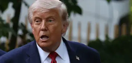 Sgambetto a Trump: il Senato Usa, a maggioranza repubblicana, limita i poteri di guerra del presidente sull&rsquo;Iran