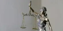 La Consulta mette una pietra tombale sul caso Almasri: cooperare con la Cpi &egrave; un obbligo costituzionale
