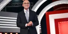 Alfonso Signorini rompe il silenzio: &ldquo;Non mi considero un santo ma c&rsquo;&egrave; stata un&rsquo;omofobia mostruosa&rdquo;