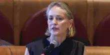 Sharon Stone: &ldquo;Mi sono reincarnata nel mio corpo dopo l&rsquo;ictus. Morire &egrave; un&rsquo;esperienza che apre gli occhi&rdquo;