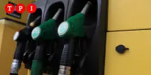 Nuovi rincari carburanti: benzina a 2,005 euro al litro