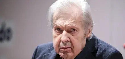 Vittorio Sgarbi ricoverato in terapia intensiva al Gemelli di Roma: sarebbe in gravi condizioni
