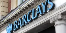 Barclays supera le aspettative con risultati trimestrali record
