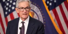 Fed, tassi fermi e rischio stagflazione: cosa aspettarsi dalla riunione di domani
