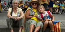 Longevit&agrave; e famiglie: nel 2025 le spese per l&rsquo;elder care superano quelle per i figli