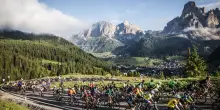 Intesa Sanpaolo Private Banking al fianco della Maratona dles Dolomites