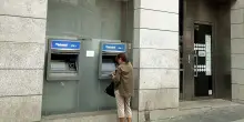 Fusioni bancarie, cosa cambia per i correntisti secondo Altroconsumo