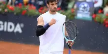 Internazionali Tennis, Musetti ai quarti di Roma: Medvedev battuto 7-5, 6-4