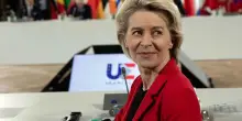 Corte Ue: violate norme di trasparenza per Sms von der Leyen-Bourla