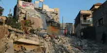 Almeno 74 uccisi in raid israeliani su Gaza