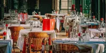 In 2024 spesi 85 mld per mangiare fuori casa, meno del pre-Covid
