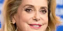 Taormina, Catherine Deneuve: amo tutto dell’Italia tranne politica