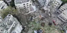 Nuovi attacchi, quinto giorno di guerra Israele-Iran. Netanyahu: con uccisione Khamenei guerra finirebbe