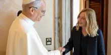 Mezz’ora di incontro tra Papa Leone e Meloni: “Comune impegno per la pace”