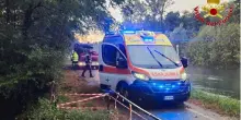 Violento nubifragio nel Milanese: morta una donna schiacciata da un albero
