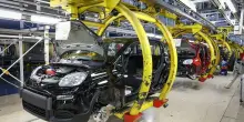 Auto, immatricolazioni luglio -5,1% a 118.493, nei 7 mesi -3,7%
