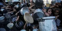 Altri morti per fame e per il fuoco israeliano nelle ultime 24 ore a Gaza