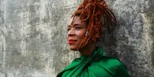 Il 5 agosto Carmen Souza presenta a Roma “Port’Ingles”