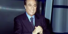 Addio Emilio Fede, cinquanta anni di giornalismo televisivo