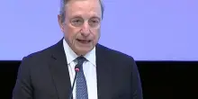 Auto, Draghi: target CO2 Ue 2035 irrealizzabile, regala quote a Cina