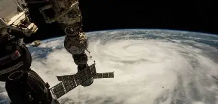 Giamaica: Uragano Melissa verso l’isola con venti a 256 km/h