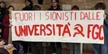 Fiano contestato da giovani comunisti: “Mi hanno impedito di parlare”