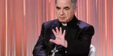 Becciu si arrende: «Fuori dal conclave». Altri due cardinali assenti per malattia