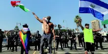 Rinforzi a Los Angeles: mandati 700 marines