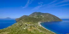 La vita segreta delle isole minori