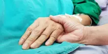La Consulta frena sull’eutanasia. Ma il Pd pensa già al medico-killer