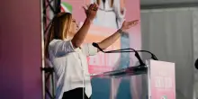 Meloni: «Chi è libero fa paura»