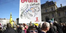 Francesi ancora in pensione a 62 anni per avere l’ok dei socialisti a Lecornu