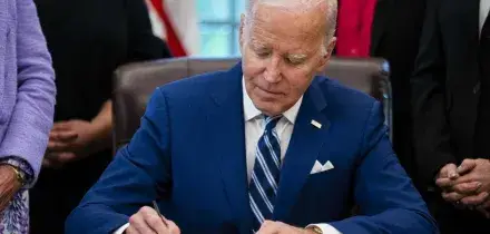 «Illegittime le grazie di Biden con l’autopen»