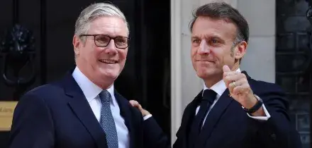 Starmer-Macron, asse colabrodo