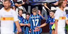 Atalanta, poker al Lecce e primo successo in campionato: doppietta di De Keteleare
