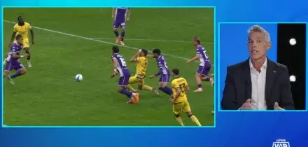 Milan-Fiorentina, la verità sul contatto Parisi-Gimenez: tutte le parole in sala Var