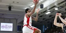 Milano sbanca subito Trento: a caro prezzo