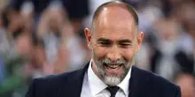 Tudor, la Juve agli juventini! Premiati cuore e lavoro. Elkann benedice, il dettaglio della cravatta