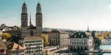 Estate a Zurigo: crociere, esperienze balneari, relax nei giardini e tanta cultura