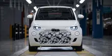 Fiat, produzione in preserie a Mirafiori della nuova 500 mild hybrid derivata dalla elettrica