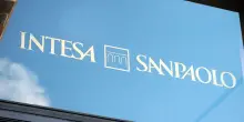 Intesa, accordo sul fondo pensione unico per 130mila bancari: gestirà 10 miliardi
