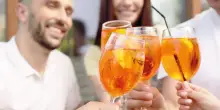 L’onda arancione dello Spritz è ormai un simbolo made in Italy