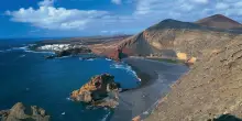 Rotta su Lanzarote per i viaggiatori green