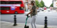 Regolamentazione monopattini elettrici in Europa: norme, sfide e impatti sul sharing