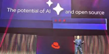 Open source e Ai, cosa è l’’intelligenza ibrida per l’impresa secondo Red Hat