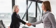 Leadership, LinkedIn lancia l’allarme sul calo di quella femminile