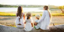 Due mamme, step child adoption e doppio cognome anche se la madre biologica si oppone