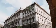 Bankitalia, balzo esposti clienti per carte e homebanking